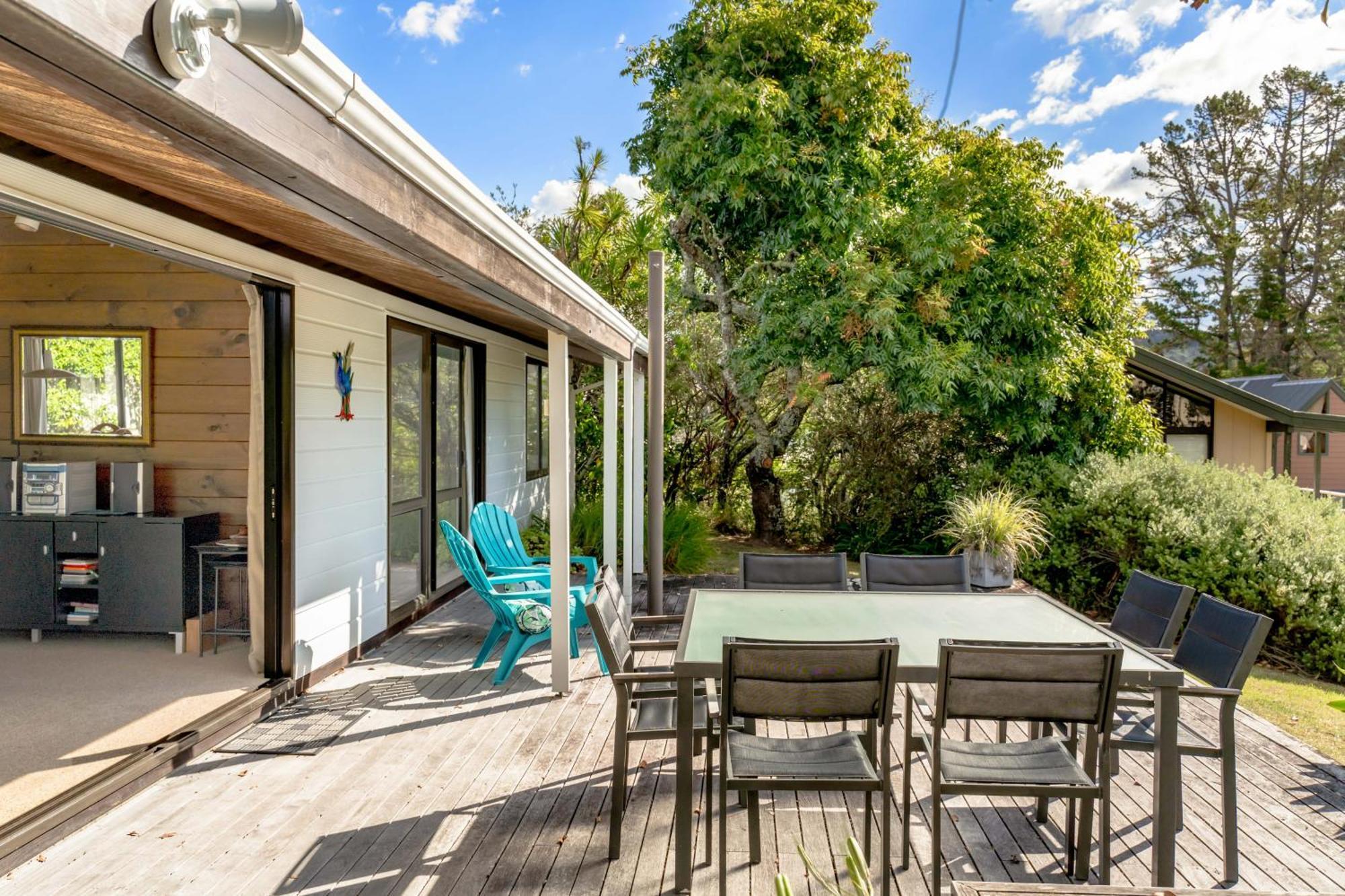 Pauanui Beach House Suntrap Екстериор снимка