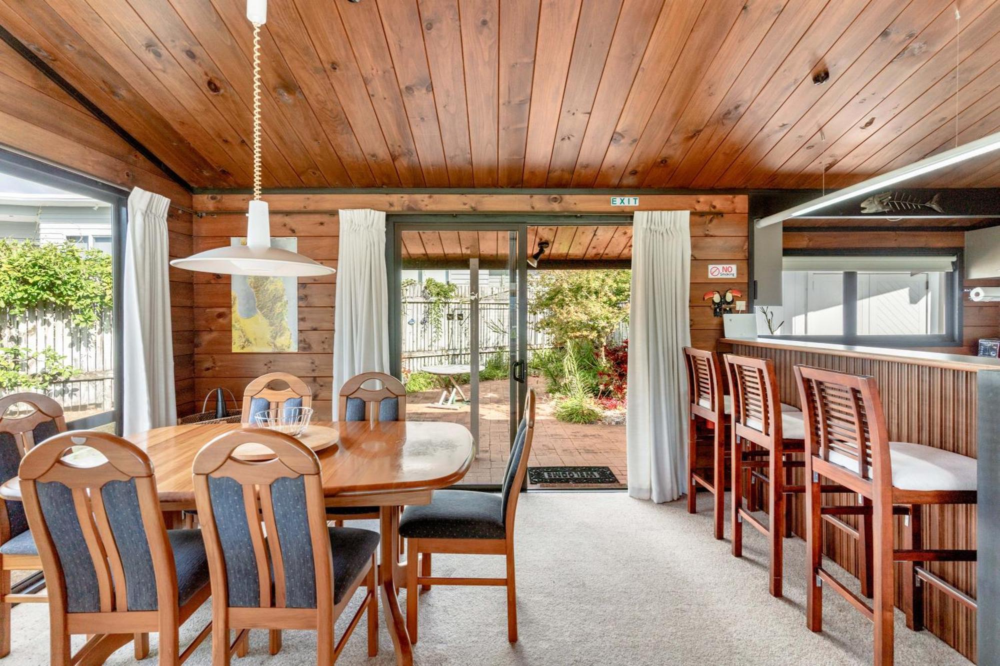 Pauanui Beach House Suntrap Екстериор снимка