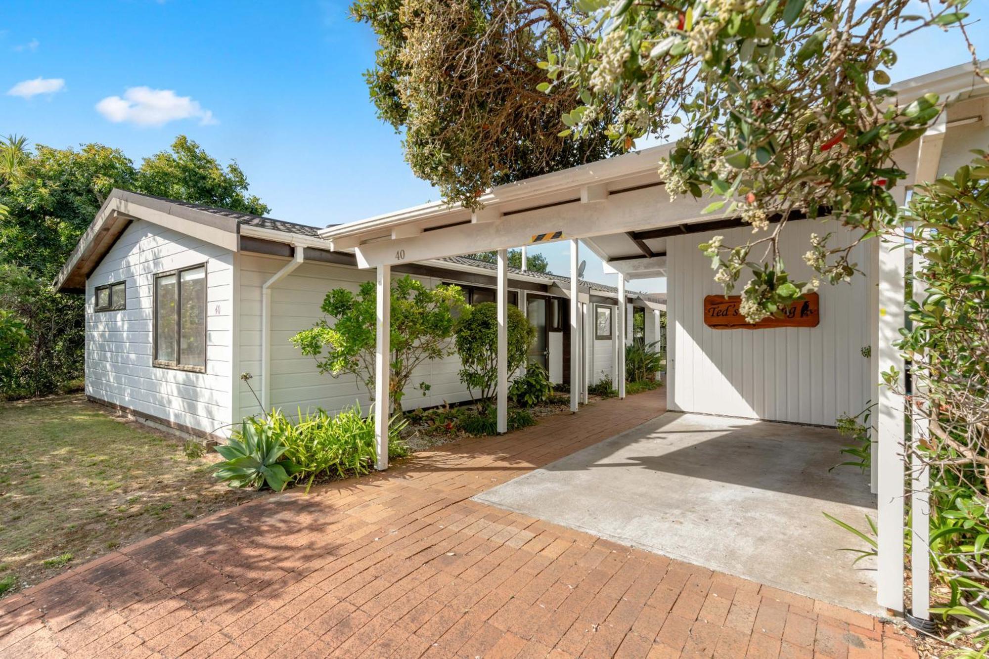 Pauanui Beach House Suntrap Екстериор снимка